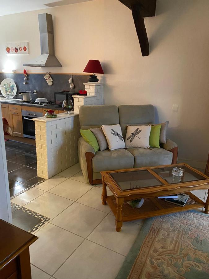 Libellule Villa Carignan Esterno foto